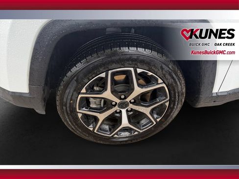 Used 2025 Jeep Compass Limited AWD/4WD image 13