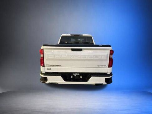 Certified 2021 Chevrolet Silverado 1500 Custom AWD/4WD image 4