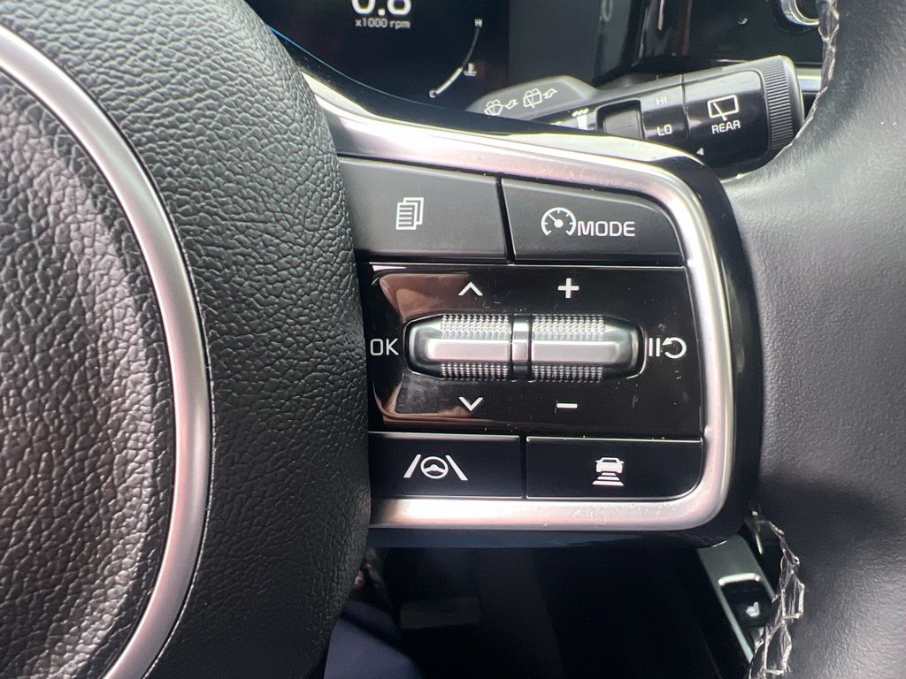 Certified 2023 Kia Sorento SX AWD/4WD image 58