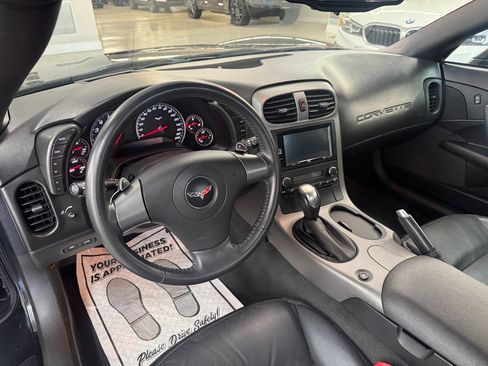 Used 2007 Chevrolet Corvette Coupe image 11