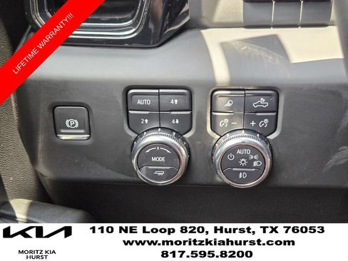 Used 2024 GMC Sierra 1500 AT4 w/ Technology Package AWD/4WD image 24
