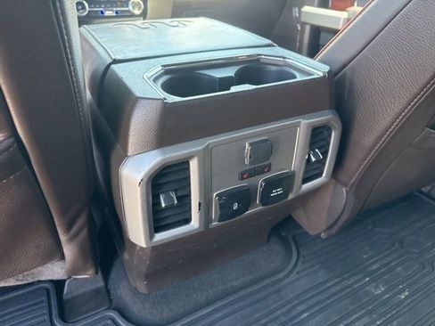 Used 2022 Ford F250 King Ranch w/ King Ranch Ultimate Package AWD/4WD image 28