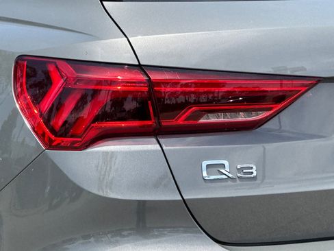 Used 2020 Audi Q3 2.0T Premium AWD/4WD image 25