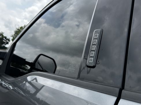 Used 2024 Ford F250 XLT AWD/4WD image 37