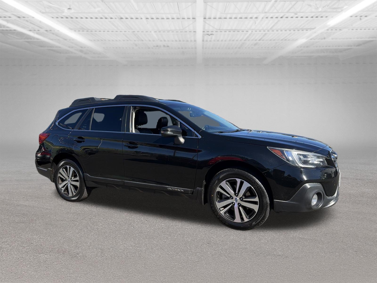 Used 2018 Subaru Outback 2.5i Limited AWD/4WD image 6