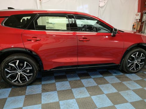 New 2026 Toyota Crown Signia image 5