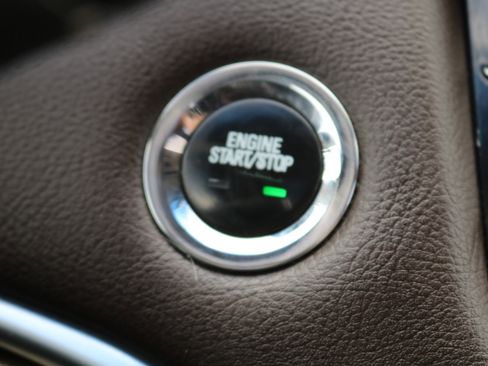 Used 2016 Cadillac XTS Luxury w/ Driver Awareness Package image 40