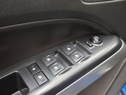 Used 2021 Chevrolet Colorado ZR2 AWD/4WD image 38