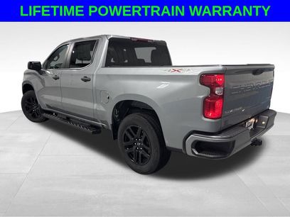 Used 2025 Chevrolet Silverado 1500 Custom