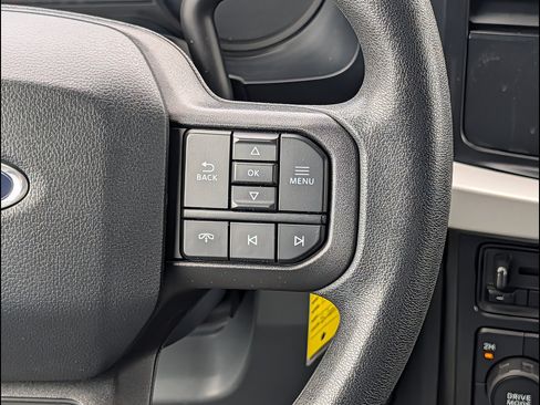 Certified 2024 Ford F350 XLT AWD/4WD image 18