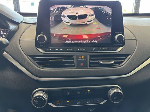 Used 2021 Nissan Altima 2.5 SV image 18