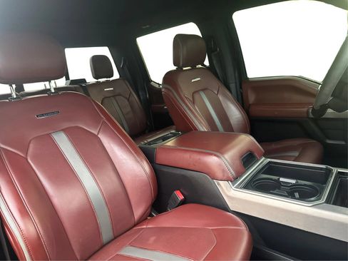 Used 2019 Ford F350 Platinum w/ Platinum Ultimate Package AWD/4WD image 15