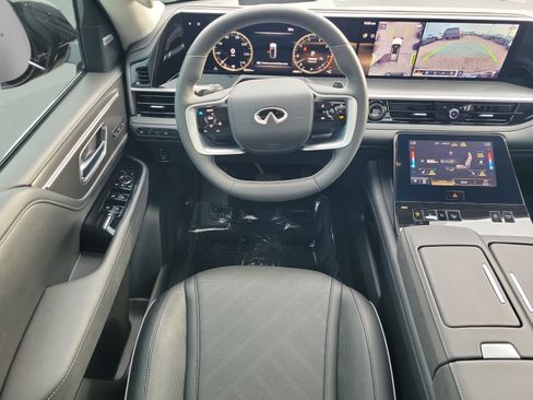 Certified 2026 INFINITI QX80 Luxe w/ Cargo Package AWD/4WD image 6
