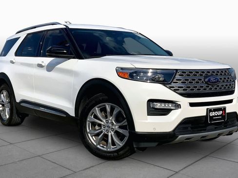 Used 2021 Ford Explorer Limited w/ Equipment Group 301A RWD image 3
