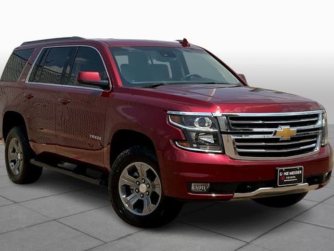 Used 2017 Chevrolet Tahoe LT AWD/4WD image 3