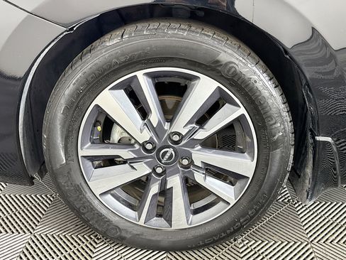 Used 2024 Nissan Versa S w/ S Plus Package image 34