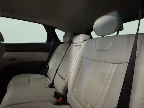 Certified 2025 Hyundai Tucson SEL image 12