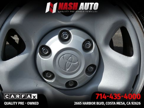 Used 2015 Toyota Tacoma PreRunner w/ SR5 Package RWD image 10