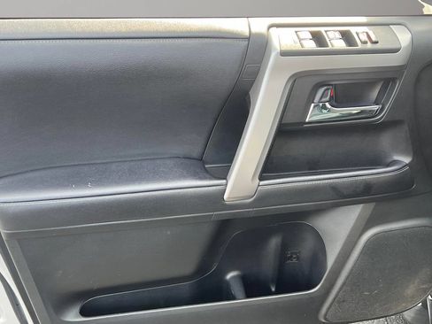 Certified 2022 Toyota 4Runner SR5 RWD image 11
