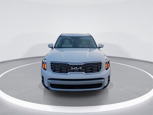New 2025 Kia Telluride S image 3