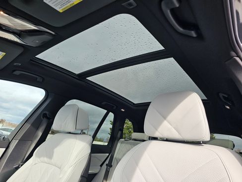 New 2026 BMW X5 xDrive40i w/ Climate Comfort Package image 28