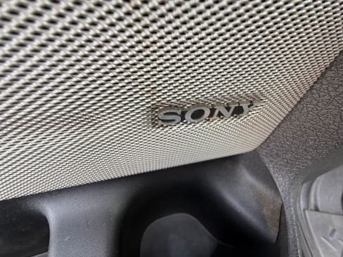 Used 2014 Ford F150 Platinum image 15