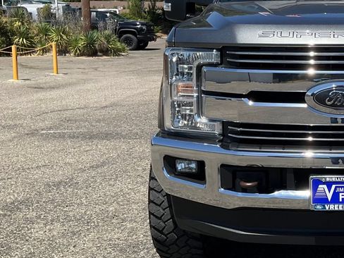 Used 2019 Ford F350 Lariat w/ Lariat Value Package AWD/4WD image 54