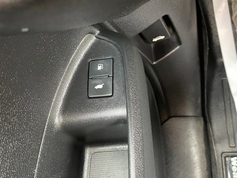 Used 2017 Honda Pilot EX-L image 25