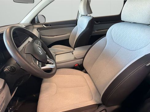 Used 2021 Hyundai Palisade SE FWD image 10