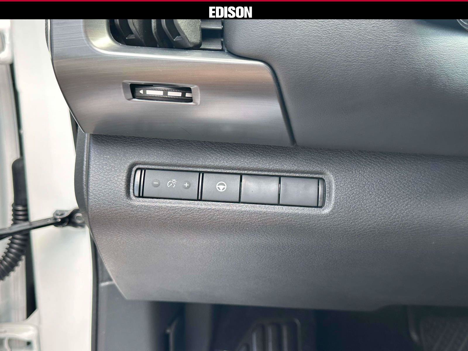 Used 2023 Nissan Pathfinder Rock Creek AWD/4WD image 20