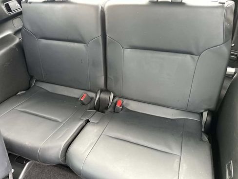 Used 2023 Mitsubishi Outlander SE image 20