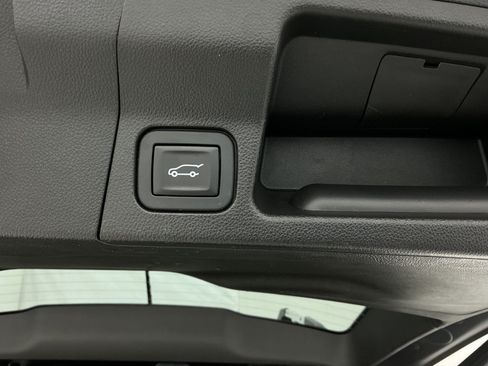 Used 2018 GMC Acadia Denali w/ Technology Package AWD/4WD image 50