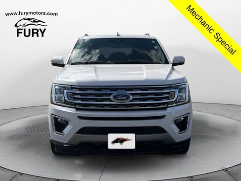Used 2018 Ford Expedition Max Limited w/ Equipment Group 301A AWD/4WD image 8