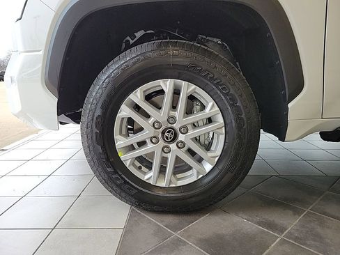 New 2026 Toyota Tundra SR5 w/ SR5 Convenience Package image 17