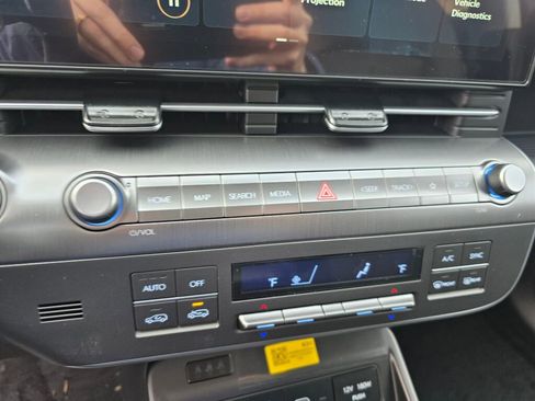 New 2026 Hyundai Kona SEL Premium image 25