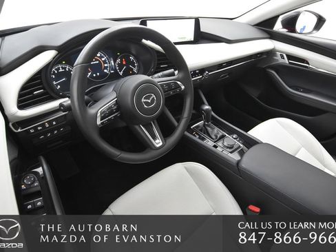 Certified 2025 MAZDA MAZDA3 2.5 Turbo Sedan w/Premium Plus image 26