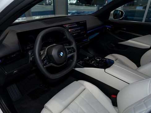 New 2025 BMW 530i xDrive 530i xDrive image 15