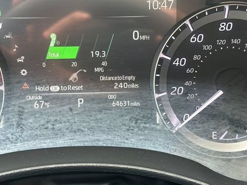 Used 2023 Toyota Highlander XSE AWD/4WD image 29