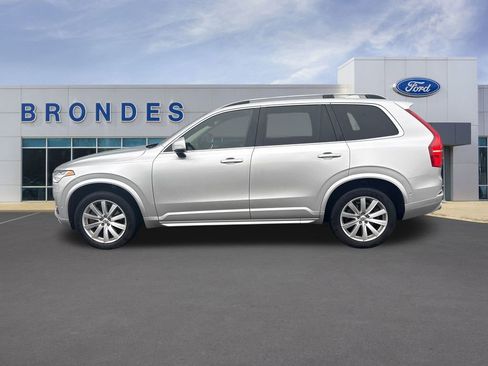 Used 2018 Volvo XC90 T5 Momentum w/ Convenience Package image 1