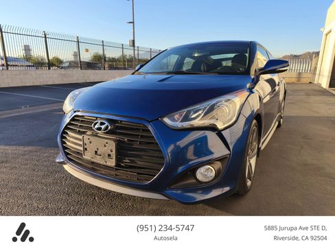 Used 2015 Hyundai Veloster Turbo image 3