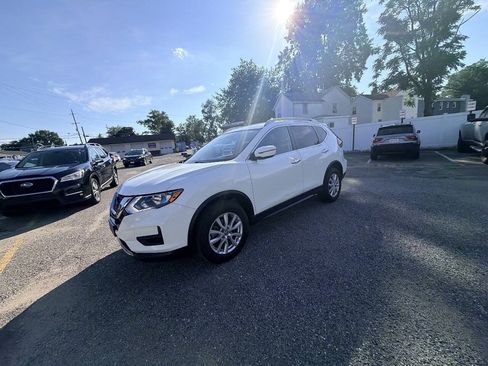 Used 2019 Nissan Rogue SV AWD/4WD image 58