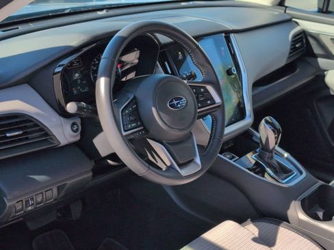 Used 2025 Subaru Outback Premium image 15