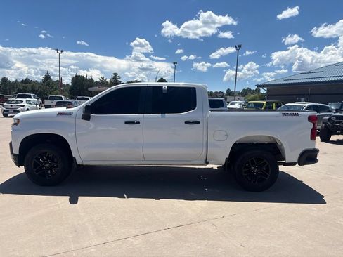 Used 2021 Chevrolet Silverado 1500 LT Trail Boss w/ Convenience Package II AWD/4WD image 4