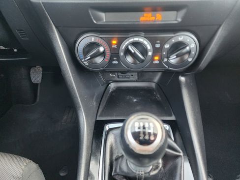 Used 2018 MAZDA MAZDA3 Sport FWD image 30