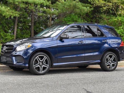 Used 2018 Mercedes-Benz GLE 350 image 2