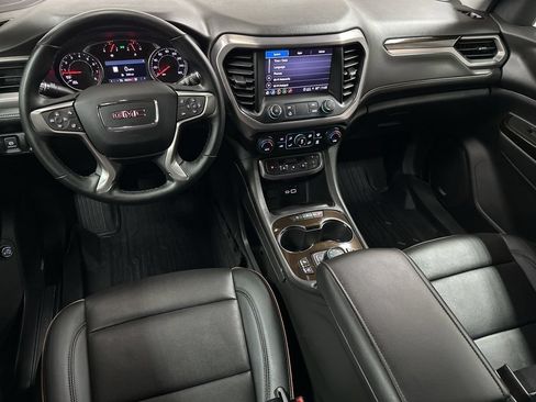 Used 2023 GMC Acadia AT4 w/ Preferred Package AWD/4WD image 12