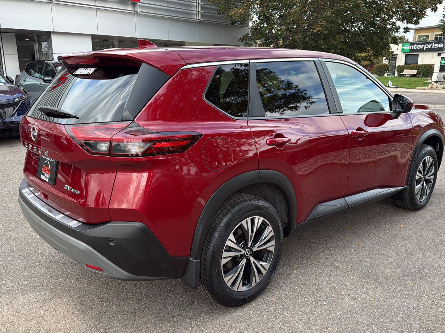 Certified 2023 Nissan Rogue SV AWD/4WD image 7