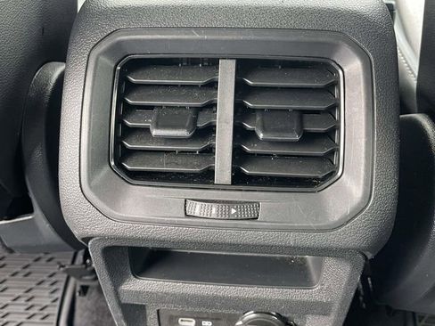 Certified 2023 Volkswagen Tiguan SE R-Line FWD image 12