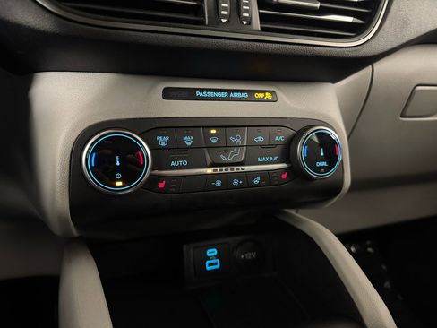 Used 2023 Ford Escape Active image 26