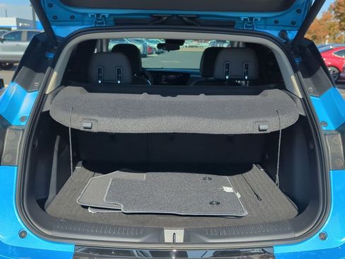 Used 2025 Buick Encore GX Sport Touring w/ Advanced Technology Package image 23